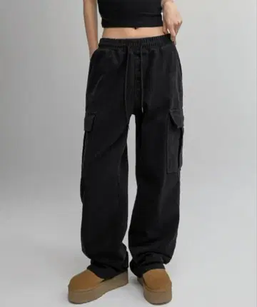 [ 미사용 새상품 ] BLACK UP 밤 코튼 와이드 카고 팬츠 블랙
