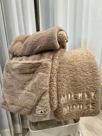 도쿄 디즈니 리조트 미키마우스 플리스 담요 리버서블