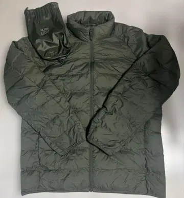 UNIQLO 울트라 라이트 다운 자켓 XL 카키 수납 봉투 포함