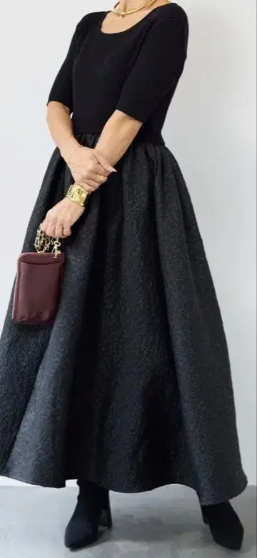 PLUS OTO.HA (REIKO 콜라보) 자카드 도킹 원피스