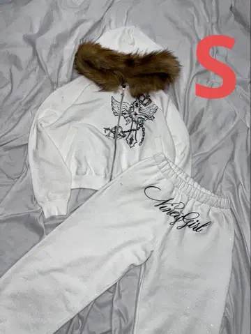 Cross Logo glitter 셋업