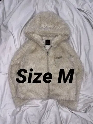 Ninety Girl Over Fur Outer