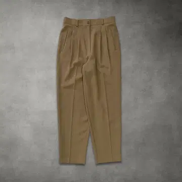 턱 들어간 슬랙스 깔끔한 카멜 컬러 (M)