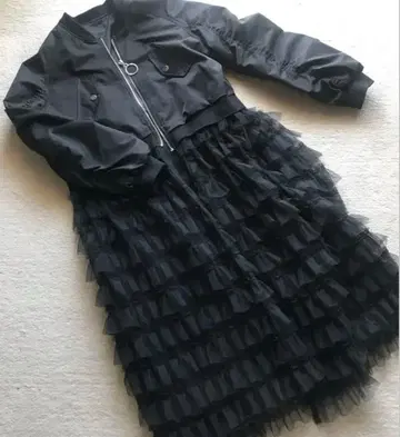 MA-1형 프릴 튤이 덧댄 코트 한국에서 구매 개성있는