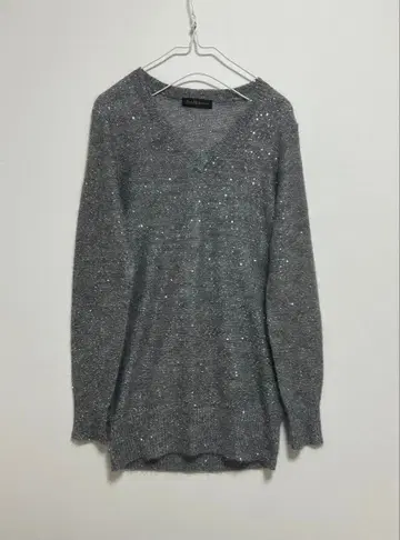 DAMA collection 스팽글 V넥 풀오버