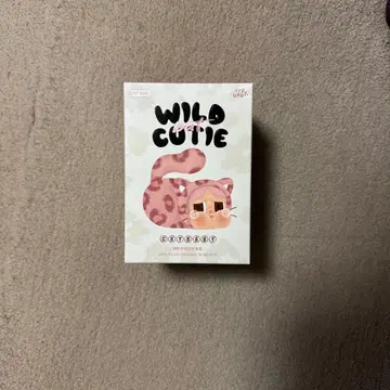 POP MART WILD CUTIE 고양이 봉제 인형