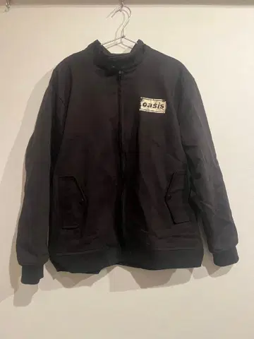 oasis 블랙 점퍼 live '25