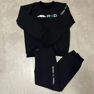 rough.swell 맨투맨 셋업 블랙