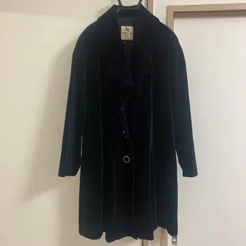 벨로아 코트 네이비 컬러