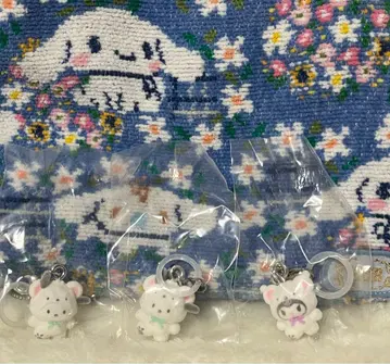 산리오 메지루시 액세서리 포근포근 스노우 포차코 쿠로미