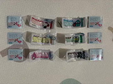 [ 미개봉 새상품 ] 산리오 반창고 키링 6세트