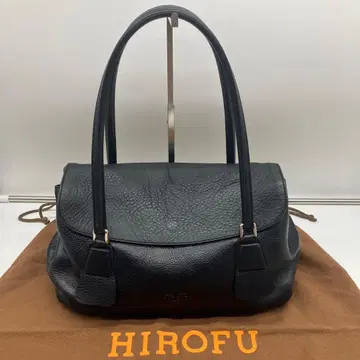 극미품 히로후 토트백 H 로고 원숄더 주름 가죽 블랙 플랩