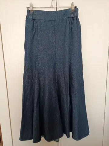 studioCLIP 스튜디오 클립 데님 플레어 롱 스커트 PS 사이즈