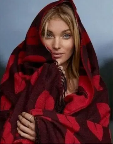 새상품 빅토리아시크릿 담요 립 디자인