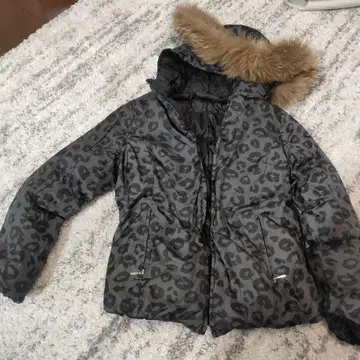 레오파드 무늬 다운 자켓 퍼 포함 s 리버서블