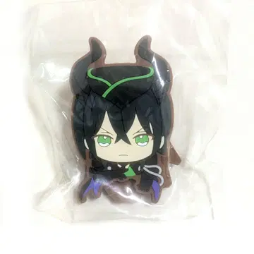 말레우스 드라코니아 트위스티드 원더랜드 논나리 러버 클립