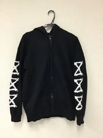 ONE OK ROCK 원오크록 TOUR 2018 락 후드티 L 사이즈