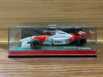 미니챔프 1/43 맥라렌 MP4/11 M.하키넨 말보로 사양