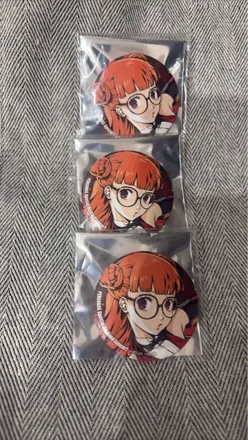 페르소나 5 콘서트 캔뱃지 사쿠라 후타바 3점 세트