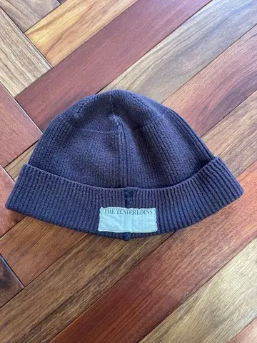 텐더 로인 비니