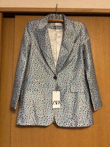 ZARA 꽃무늬 테일러드 자켓