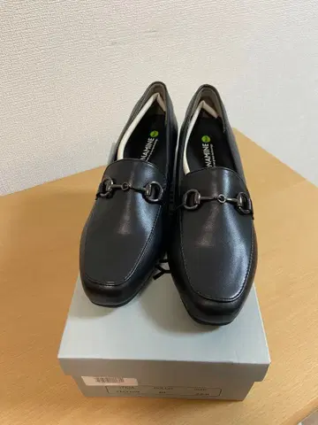 YONAMINE 블랙 로퍼