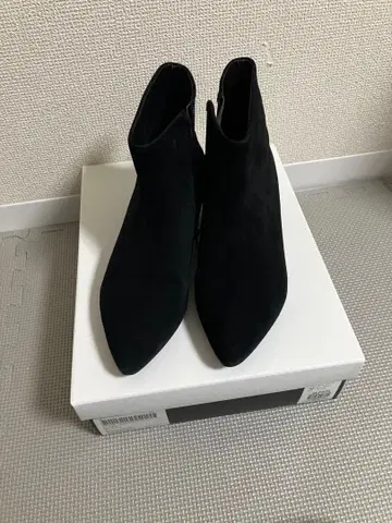 GRACE CONTINENTAL 스웨이드 숏부츠