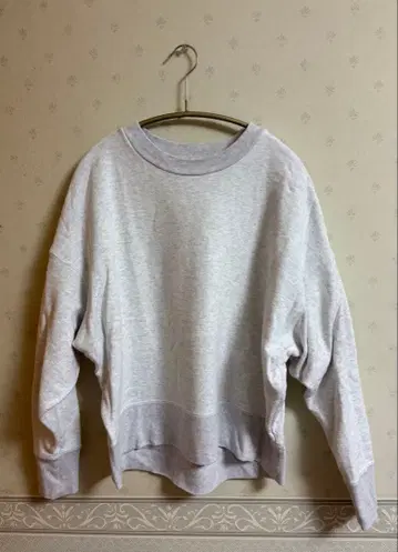 맥피 크루넥 트레이닝복