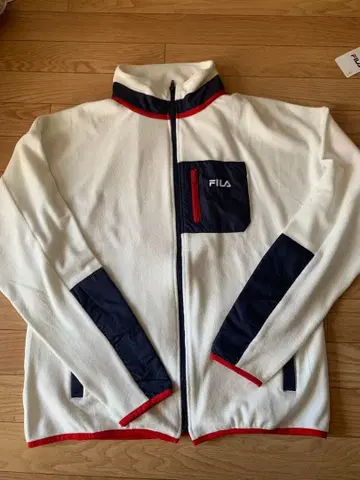 새상품 FILA 플리스 자켓 M 사이즈 화이트