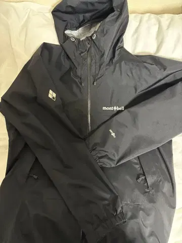 mont-bell 블랙 마운틴 후드티