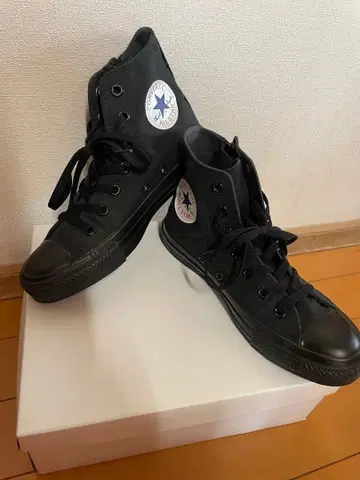 컨버스 올스타 하이컷 지퍼 타입 블랙