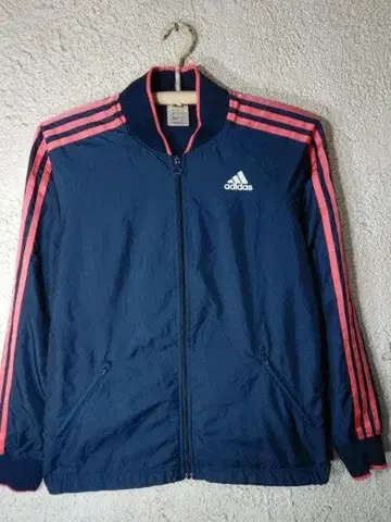 o8309 adidas 아디다스 여성용 자켓 윈드브레이커