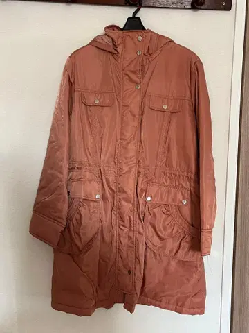 새상품 택 포함 MISSEL 미제르 다운 코트 LL 오렌지