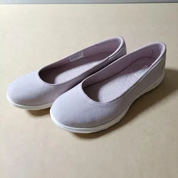 미사용 새상품 SKECHERS 24.5cm 슬립온