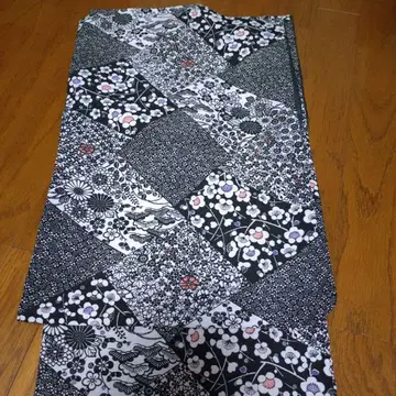 단옷단 워셔블 기모노 코몬 블랙 베이스에 꽃무늬