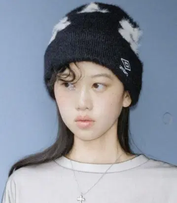 UMBRO x Casselini 자카드 와치 니트 모자 꽃무늬