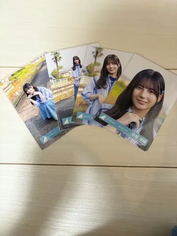 히나타자카46 브로마이드 코토바노겐카이 mv 의상 컴프 코사카나오