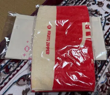 FRUITS ZIPPER 타월 츠키아시 아만