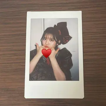 츠키아시 아마네 촬영 폴라로이드