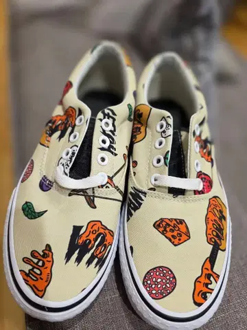 WANIMA x LEFLAH 콜라보 스니커즈 24cm