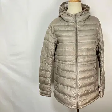 새상품급 UNIQLO 유니클로 울트라 라이트 다운 자켓 XL 베이지