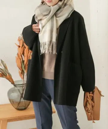 어반 리서치 도어스 울 테일러 칼라 숏코트 블랙