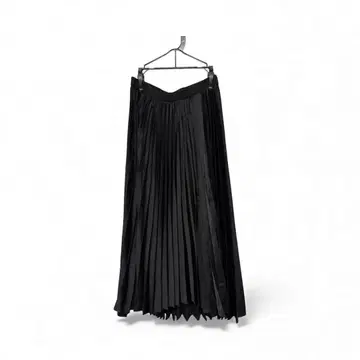 UNIQLO x Theory 블랙 플리츠 롱 스커트