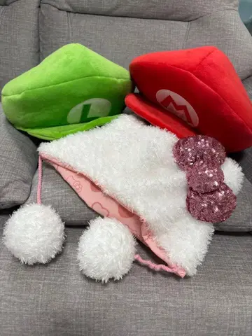 슈퍼 마리오 모자 3종 세트 (루이지, 마리오, 헬로키티)