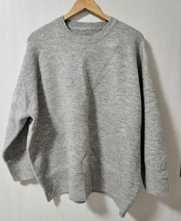 cara by katrin tokyo big crewneck knit