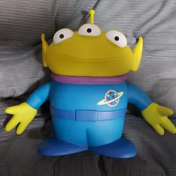 리틀 그린멘 피규어