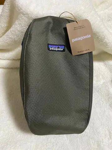 새상품 파타고니아 블랙홀 큐브 카키