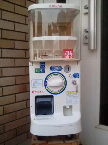 가샤폰 스테이션 미사용품 캐스터 부착 가챠가챠 본체 a