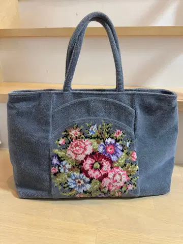 FEILER 그레이 꽃무늬 자수 토트백 새상품급