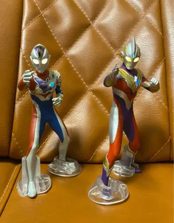 궁극의 루미너스 울트라맨 트리거와 울트라맨 데커 묶음 판매